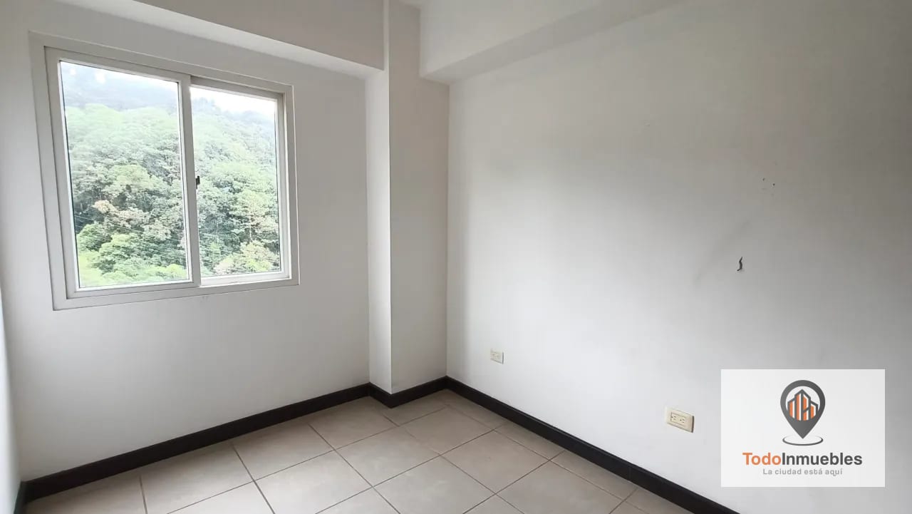 Apartamento en Renta en Hexa Cañada 16 — Apartamento en Alquiler en Hexa Cañada 16, Zona 16, Guatemala, Ciudad — foto 11 de 13