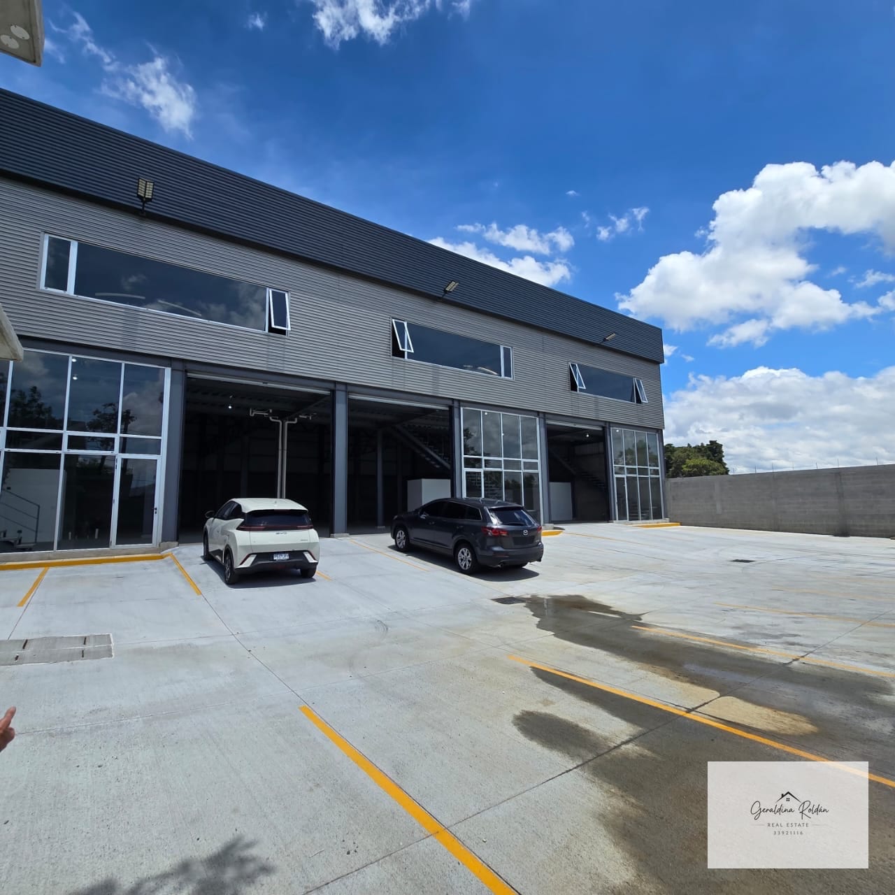 Bodega industrial en venta por el Mayan Golf, con área de maniobras — Bodega / Ofibodega en Venta en Villa Canales, Guatemala, Ciudad — foto 2 de 7