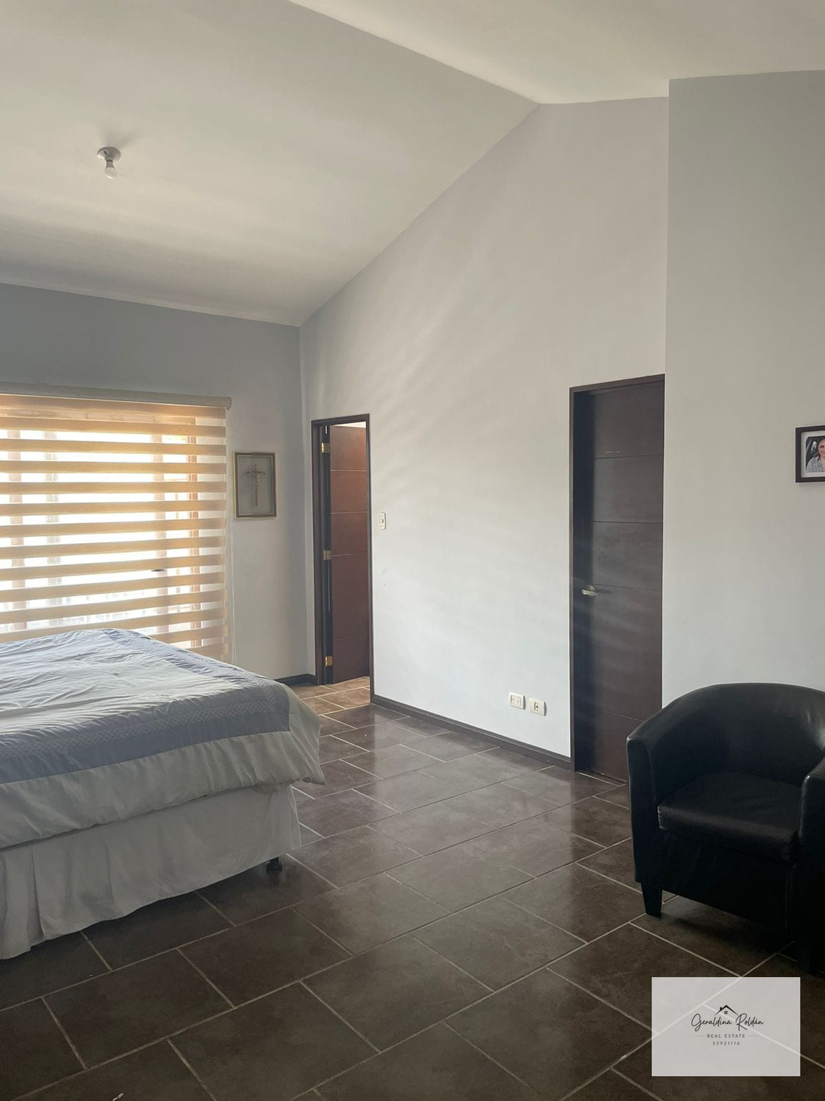 Cumbres de la arboleda en venta km 21.5CAES cuatro habitaciones — Casa en Venta en Carretera a El Salvador, Guatemala, Ciudad — foto 13 de 13