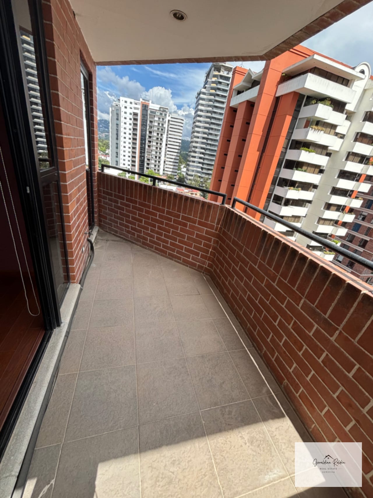 162 m en z 14 dos habitaciones nivel medio alto — Apartamento en Alquiler en Zona 14, Guatemala, Ciudad — foto 4 de 8