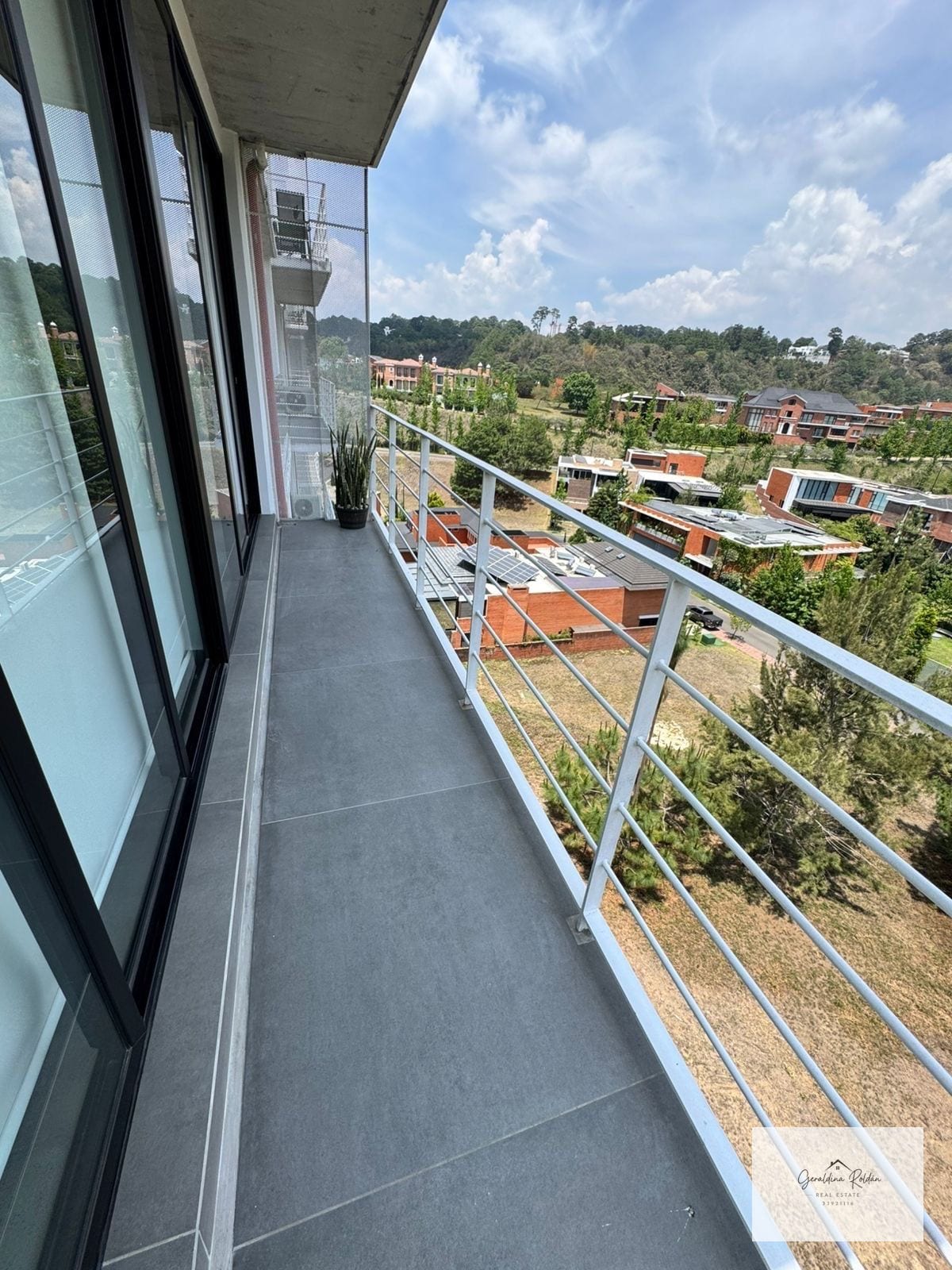 Se vende apartamento semiamueblado en Shift Cayala con contrato vigent — Apartamento en Venta en shift cayala, Zona 16, Guatemala, Ciudad — foto 5 de 11
