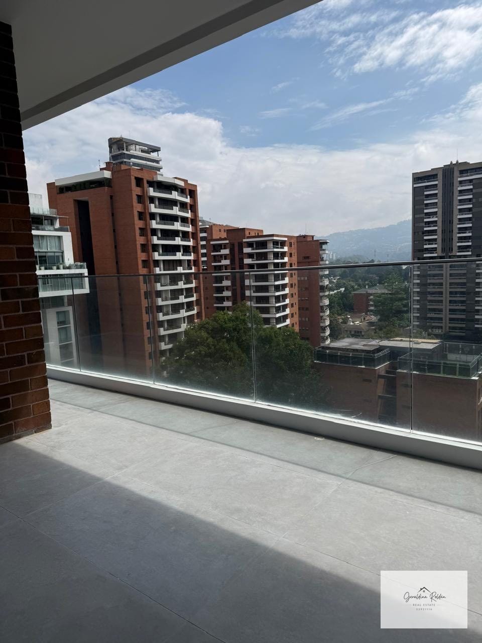 En renta apartamento exclusivo en z 14 dos hab y cuarto de servicio — Apartamento en Alquiler en Echo, Zona 14, Guatemala, Ciudad — foto 5 de 8