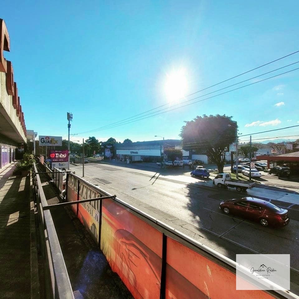 En venta CC en zona 9 terreno pot G4 — Edificio en Venta en Zona 9, Guatemala, Ciudad — foto 1 de 3