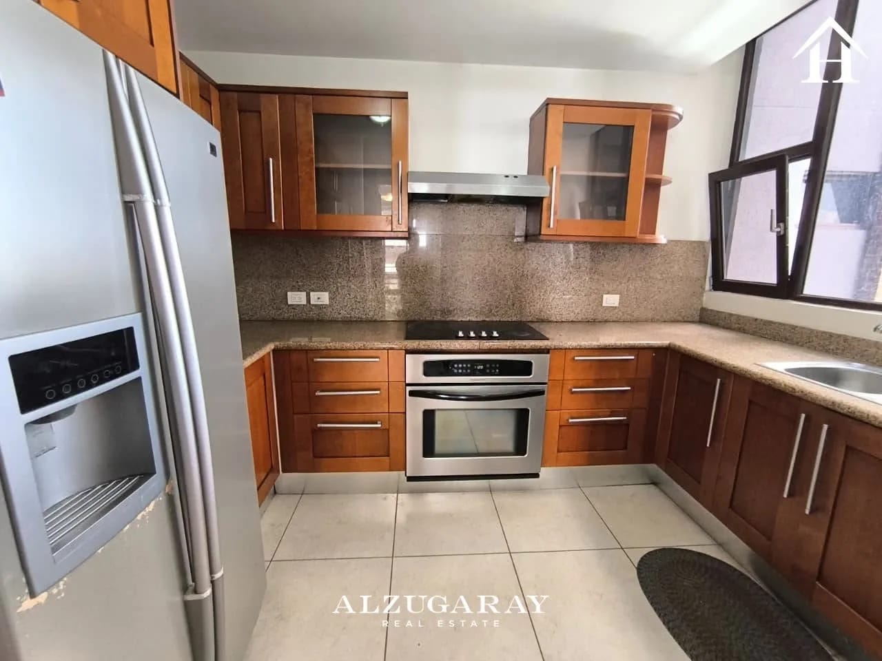 APTO. C/ BALCÓN Z. 14 2 HAB. / CASA RIALTO — Apartamento en Venta en Casa Rialto, Zona 14, Guatemala, Ciudad — foto 5 de 9