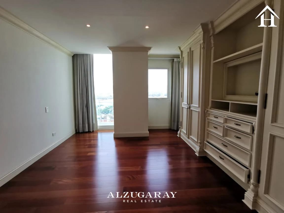 APTO. AMPLIO Y ELEGANTE 3 HAB. / VILLA RISHO, Z. 14 — Apartamento en Alquiler en Villa Risho, Zona 14, Guatemala, Ciudad — foto 5 de 7