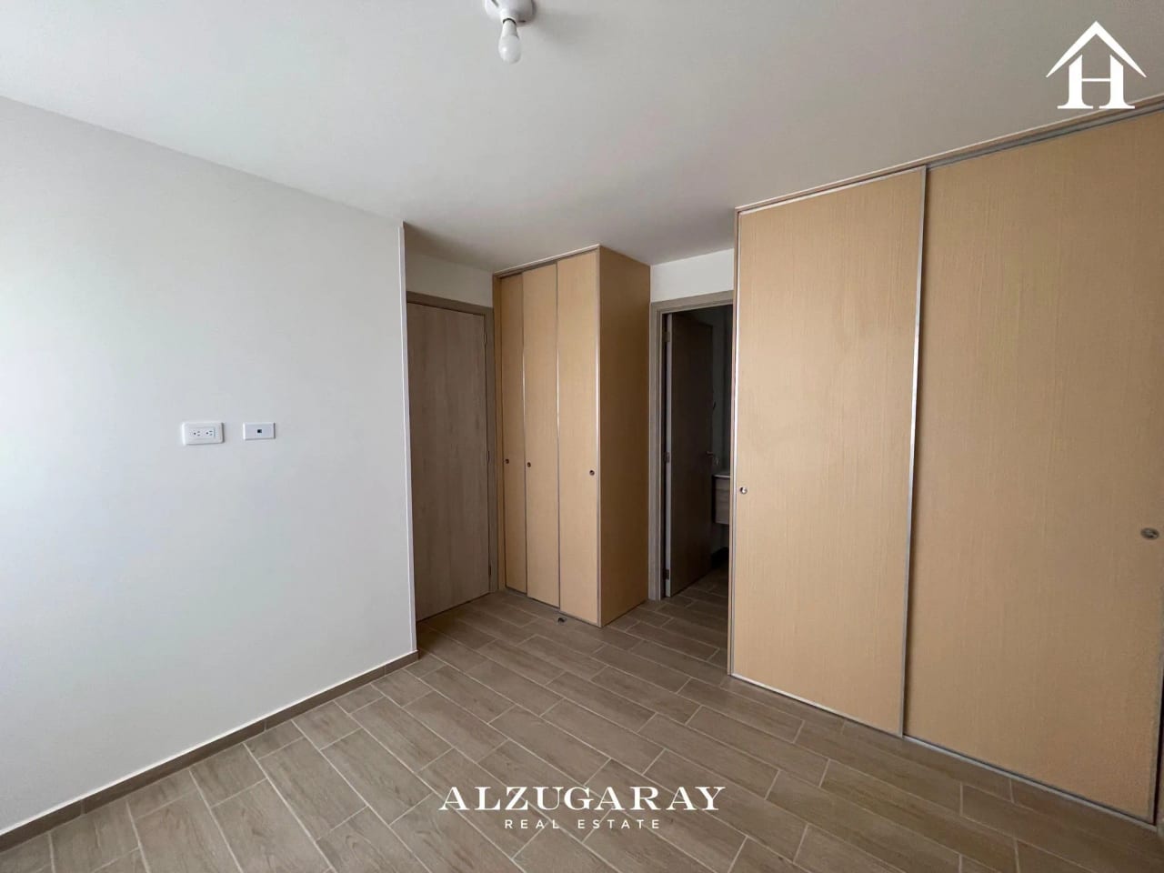 APTO. PARA ESTRENAR C/VISTA 3 HAB. / EDIF ANDARES ZONA 12 — Apartamento en Alquiler en Andares Doce, Zona 12, Guatemala, Ciudad — foto 4 de 9