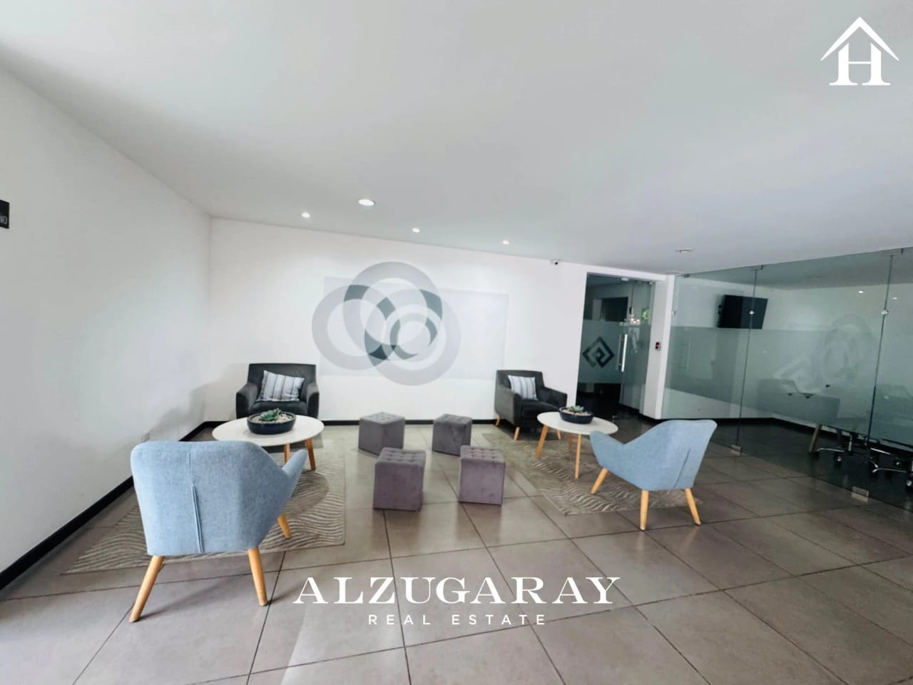 Apartamento Amueblado 2 Hab. / Edificio en Zona 15 — Apartamento en Alquiler en Zona 15, Guatemala, Ciudad — foto 7 de 10