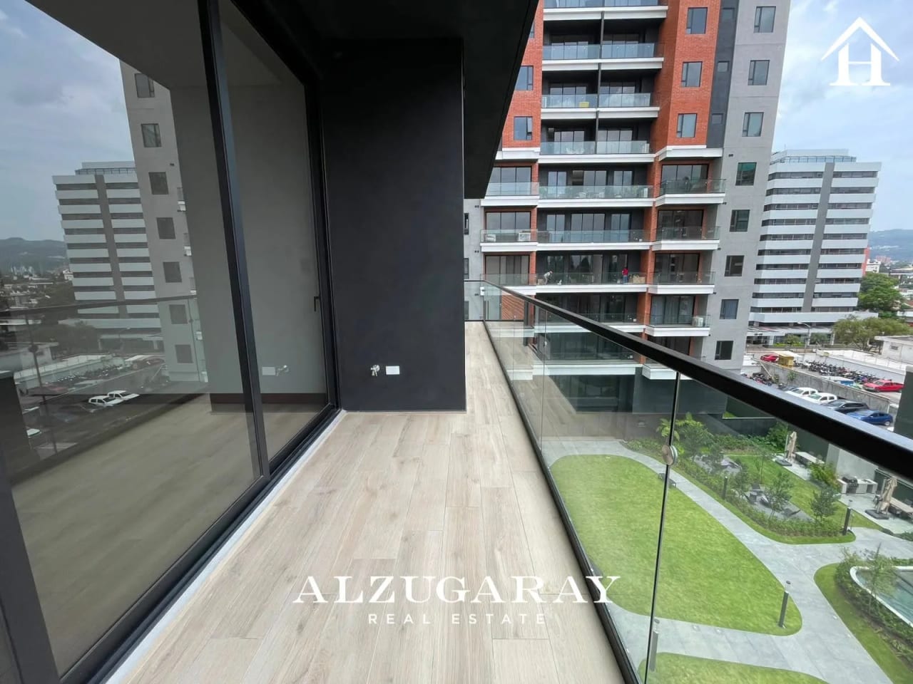 Apartamento en Renta 2 Hab. / Ferré Diez, Zona 10 — Apartamento en Alquiler en Ferré Diez, Zona 10, Guatemala, Ciudad — foto 3 de 8