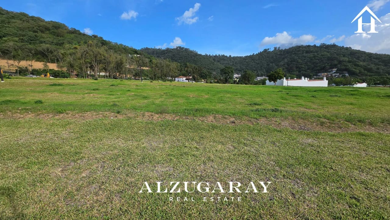 Terreno Plano en Venta 644 VR2 / Antigua Guatemala — Terreno en Venta en Antigua, Sacatepéquez — foto 2 de 5