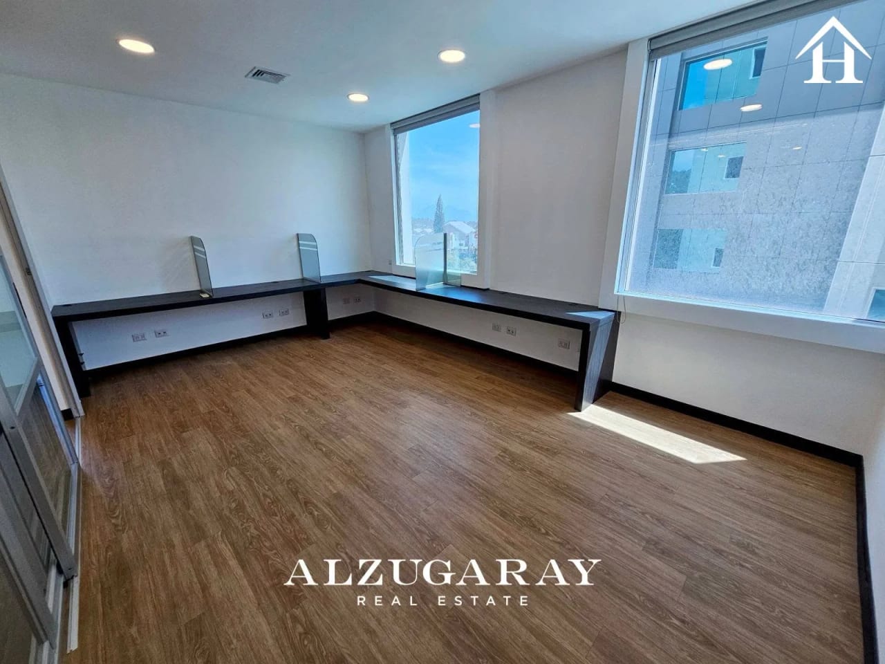 Oficina en Renta Z.10 98 MT2 / Zona Pradera — Oficina en Alquiler en Zona Pradera, Zona 10, Guatemala, Ciudad — foto 4 de 10