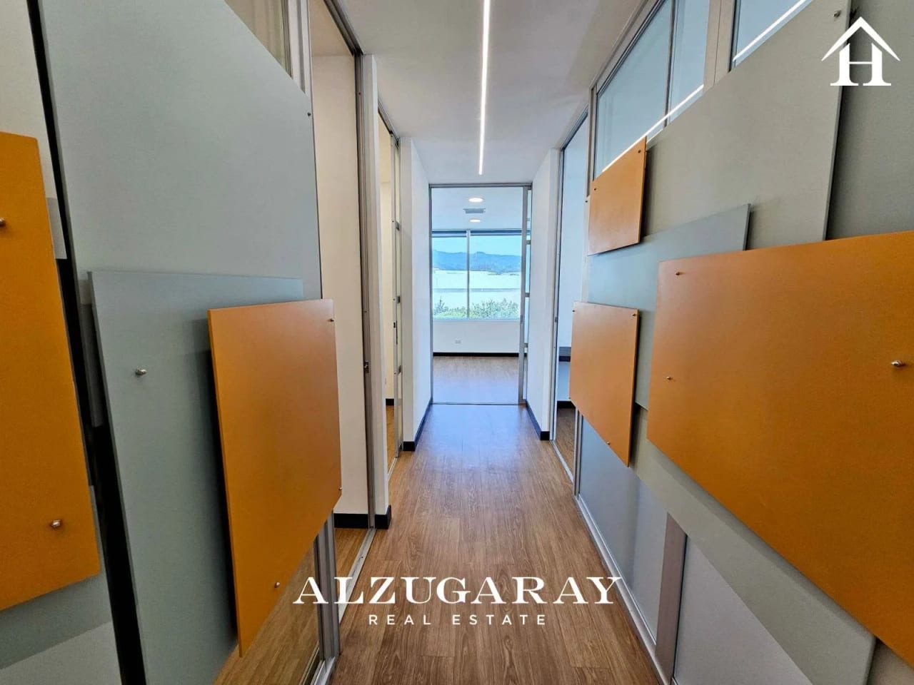 Oficina en Renta Z.10 98 MT2 / Zona Pradera — Oficina en Alquiler en Zona Pradera, Zona 10, Guatemala, Ciudad — foto 7 de 10