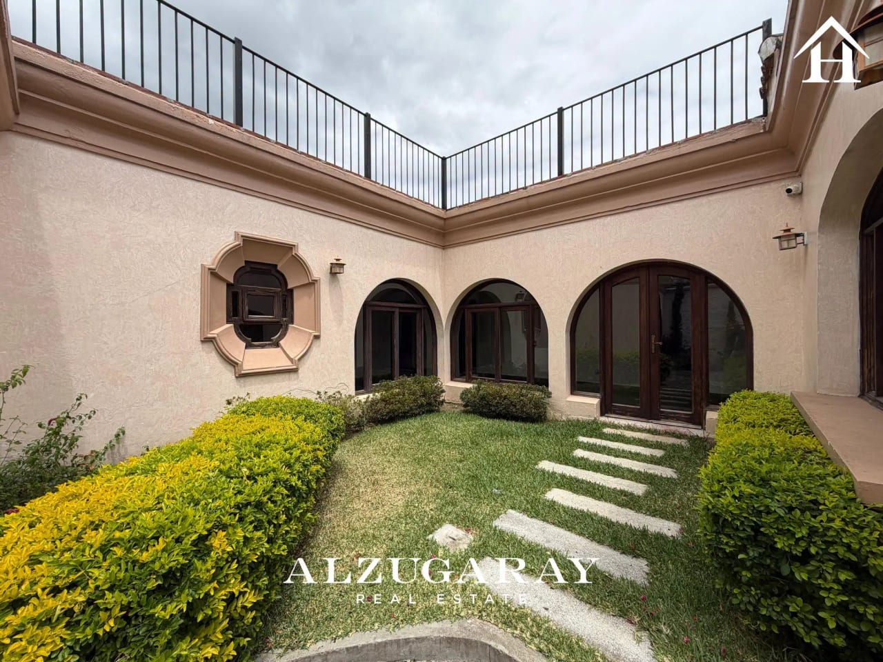 Casa Unica en Casco Central 4 Hab. | Antigua Guatemala — Casa en Venta en Dentro del Casco, Antigua, Sacatepéquez — foto 7 de 11