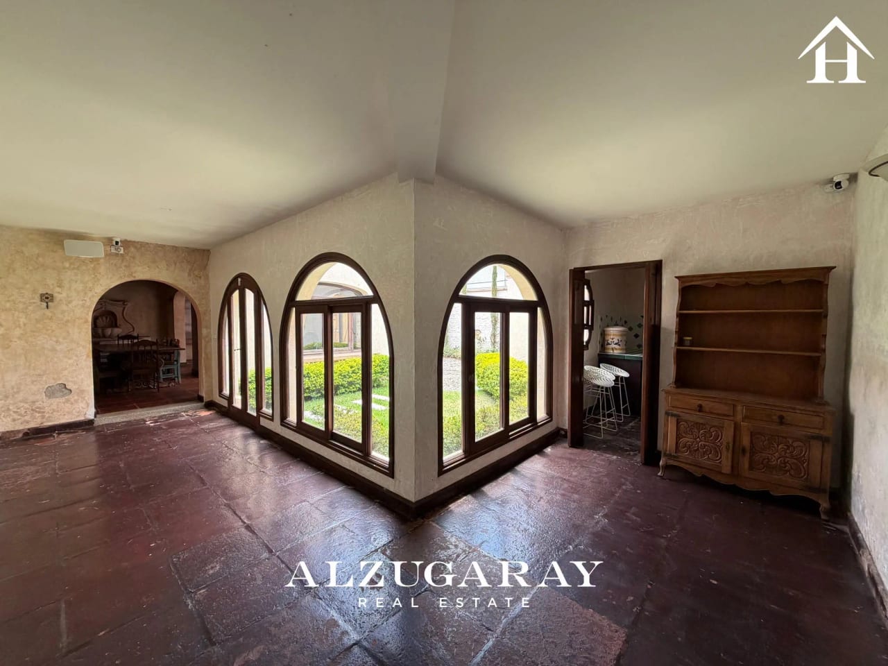 Casa Unica en Casco Central 4 Hab. | Antigua Guatemala — Casa en Venta en Dentro del Casco, Antigua, Sacatepéquez — foto 2 de 11