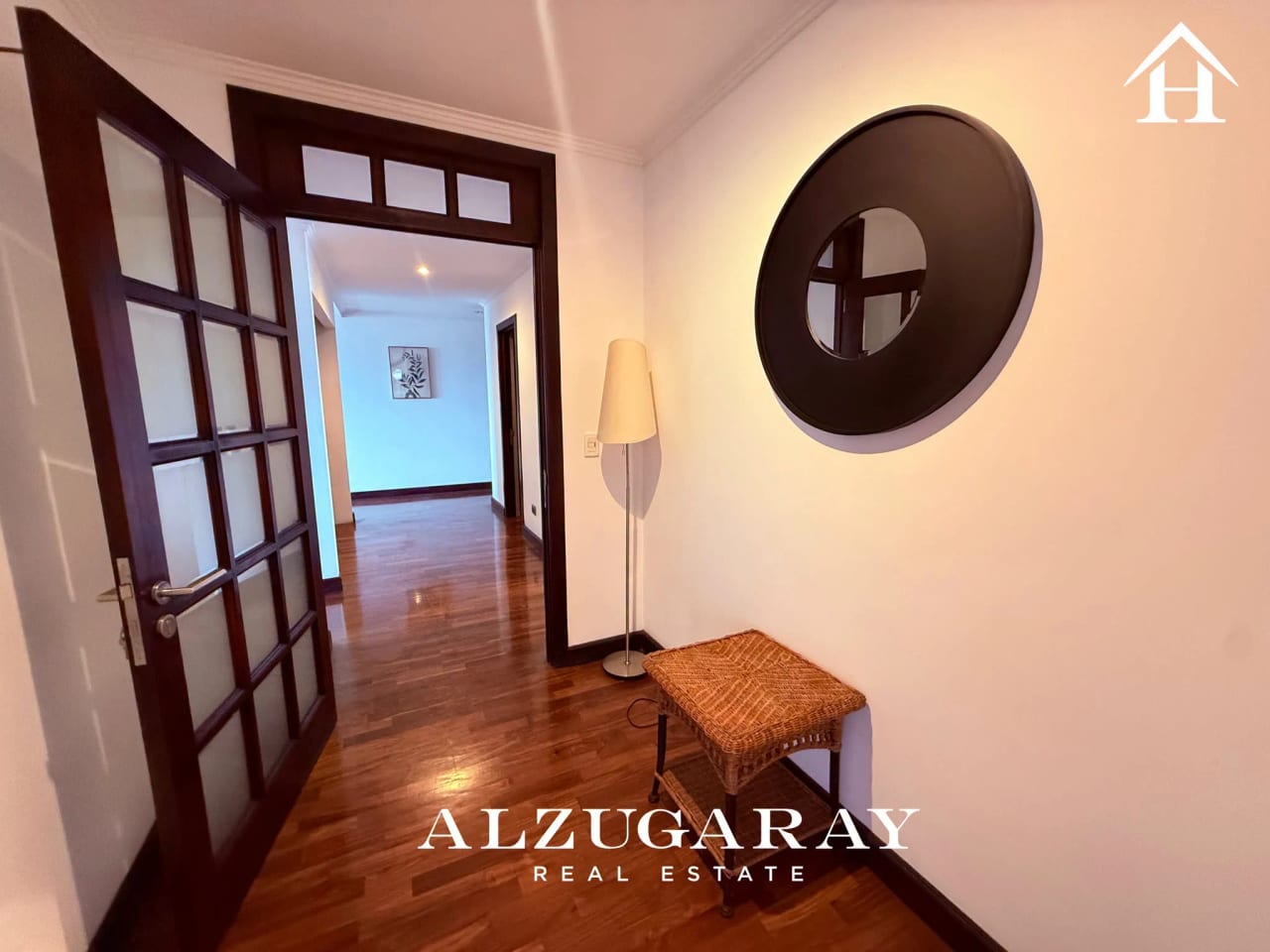 Apartamento Nivel Alto en Renta 3 Hab. | San Ignacio III Zona 10 — Apartamento en Alquiler en San Ignacio, Zona 10, Guatemala, Ciudad — foto 4 de 6