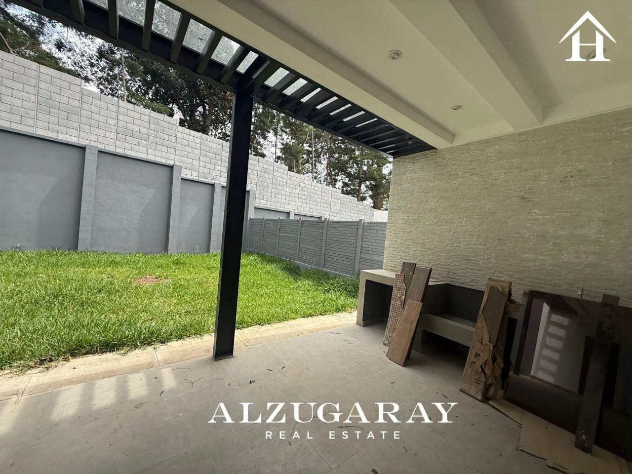 Casa Minimalista para Estrenar 4 Hab.| Santa Rosalia CAES — Casa en Venta en Santa Rosalia La Laguna, Carretera a El Salvador, Guatemala, Ciudad — foto 10 de 10