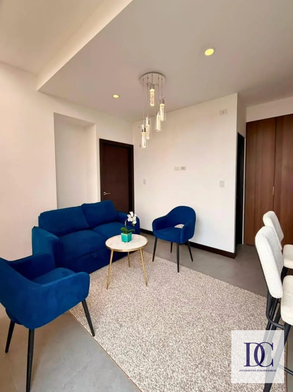 📍 APARTAMENTO AMUEBLADO EN RENTA – 1 HAB + JARDÍN | EDIFICIO ARLES | ZONA 15 — Apartamento en Alquiler en Arles, Zona 15, Guatemala, Ciudad — foto 2 de 12
