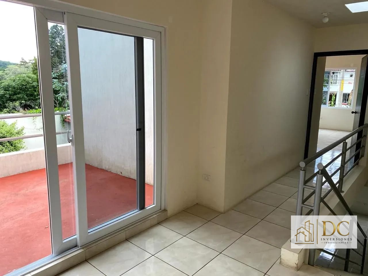 📍 CASA EN RENTA – 3 HAB + JARDÍN | LAS FLORES | KM. 14.5 CAES — Casa en Alquiler en Carretera a El Salvador, Guatemala, Ciudad — foto 3 de 9