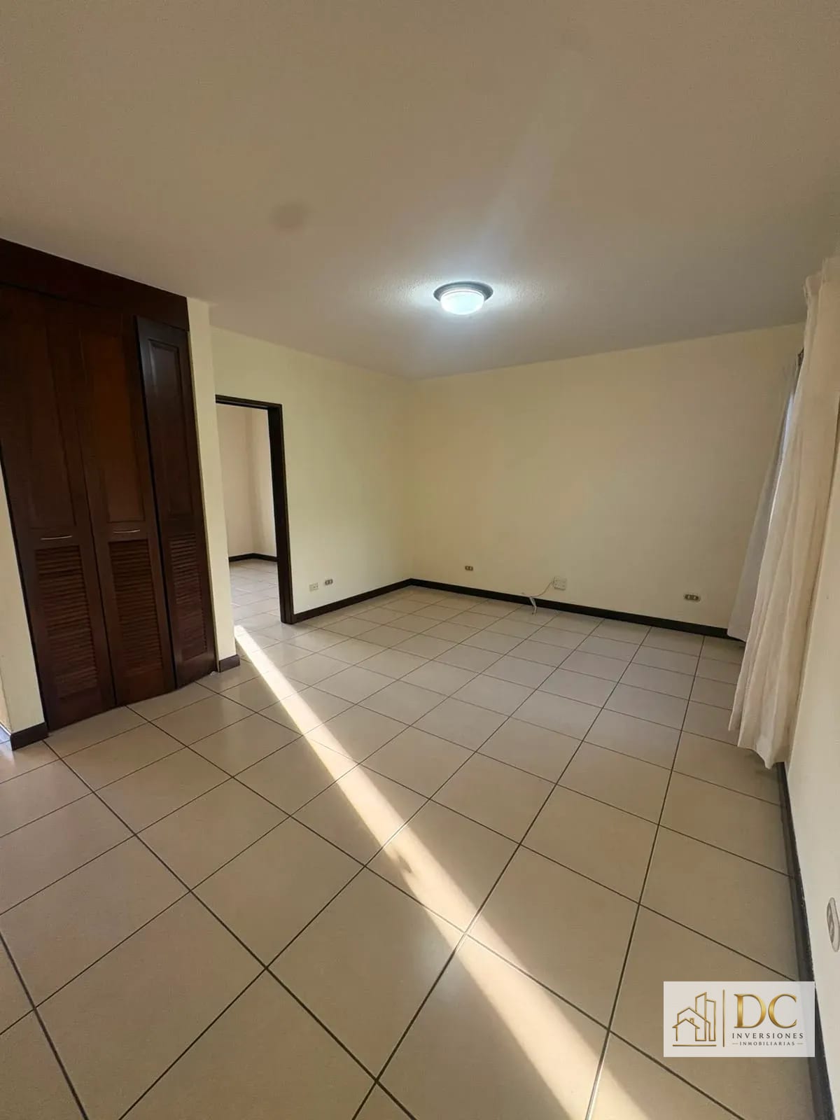 📍 CASA EN RENTA – 3 HAB + JARDÍN | ALAMEDA DE SAN ISIDRO | ZONA 16 — Casa en Alquiler en Alamedas de San Isidro, Zona 16, Guatemala, Ciudad — foto 10 de 12