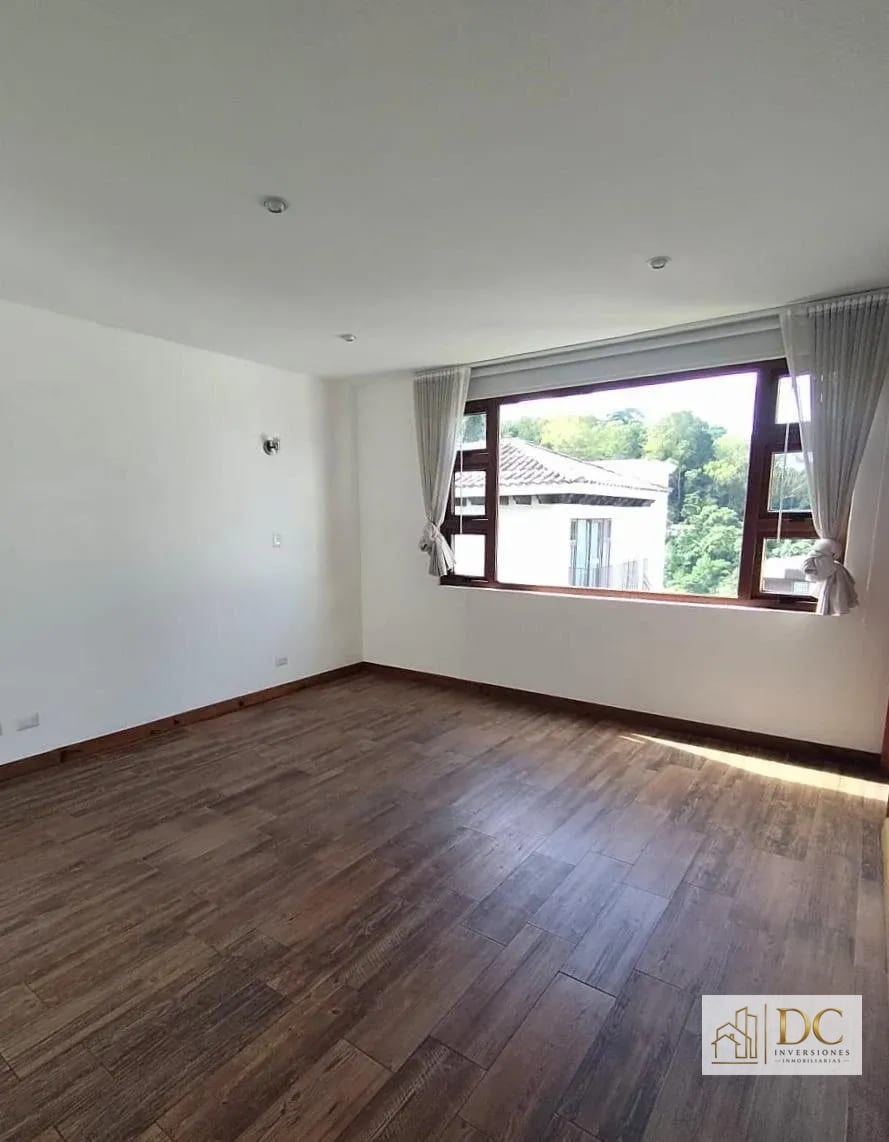 📍 Casa en Renta – 4 Hab + Jardín | Residencial Alto Valle | KM. 12.5 — Casa en Alquiler en Alto Valle, Carretera a El Salvador, Guatemala, Ciudad — foto 7 de 11