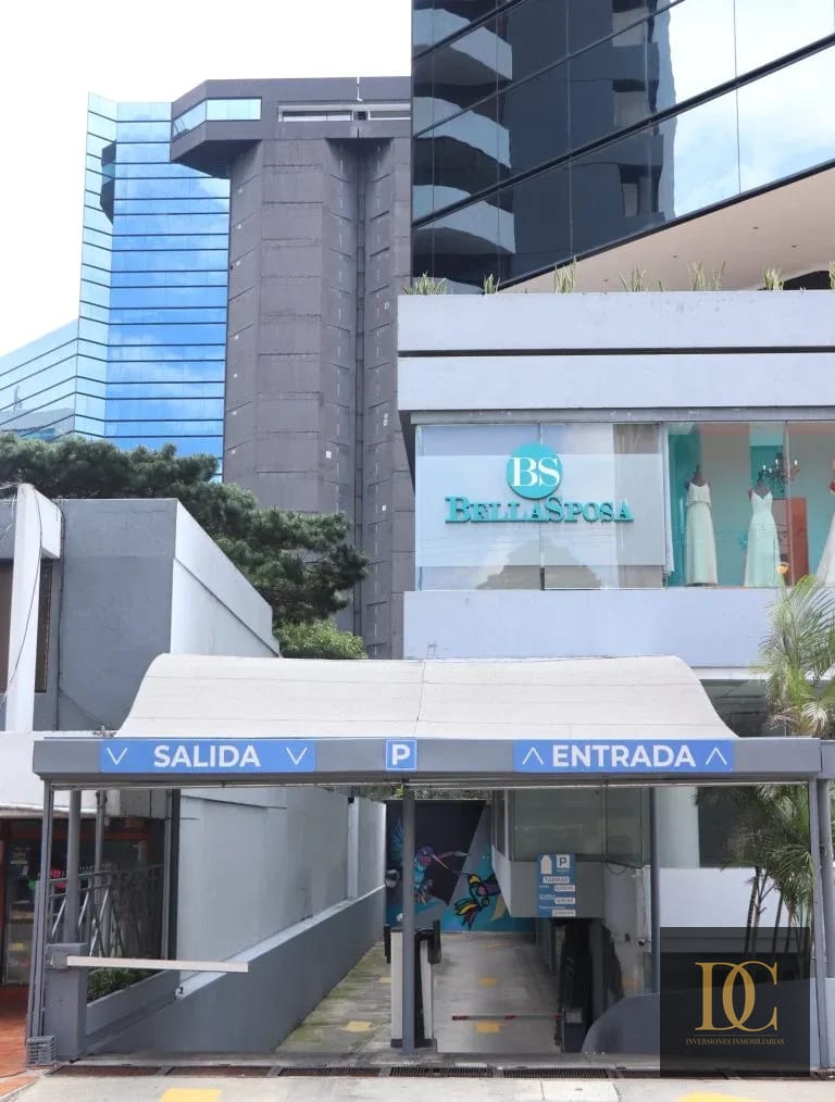 📍 Oficina en Renta – 183 M² |edificio Murano Center | Zona 10 — Oficina en Alquiler en Murano Center, Zona 10, Guatemala, Ciudad — foto 6 de 11