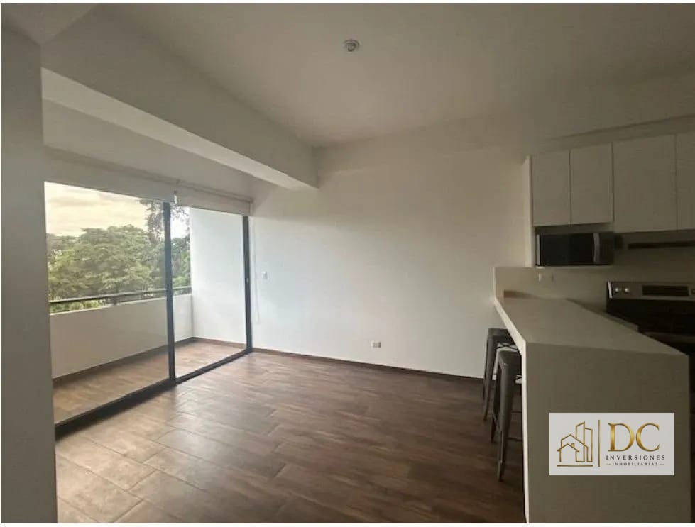 📍 Apartamento en Renta – 3 Hab + Línea Blanca | Casa Acueducto | Z.14 — Apartamento en Alquiler en Casa Acueducto, Zona 10, Guatemala, Ciudad — foto 4 de 14