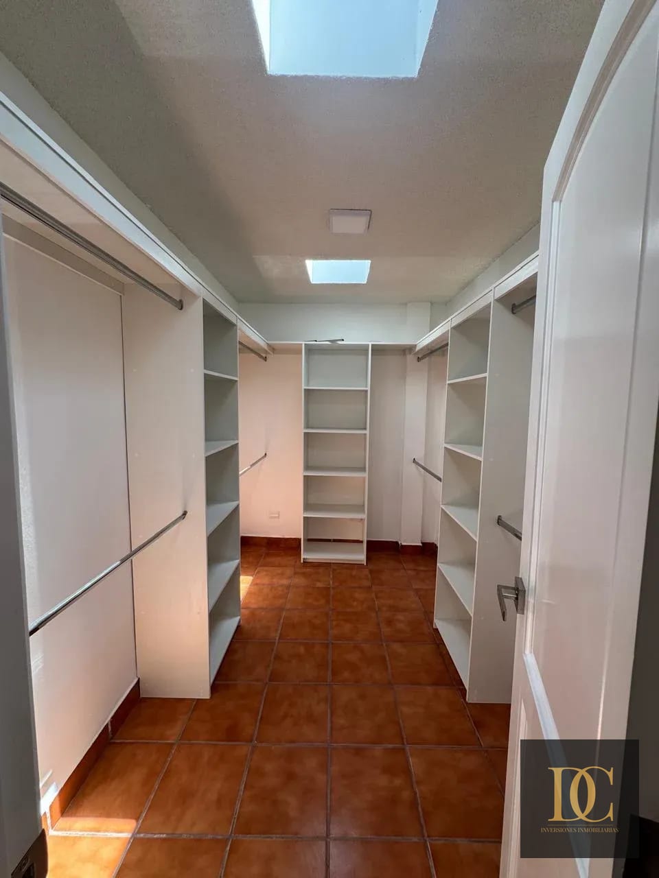 đ Casa en Renta â 4 Hab + JardĂn + 4 Parqueos | Sector la Villa | Z14 â Casa en Alquiler en La Villa, Zona 14, Guatemala, Ciudad â foto 8 de 14