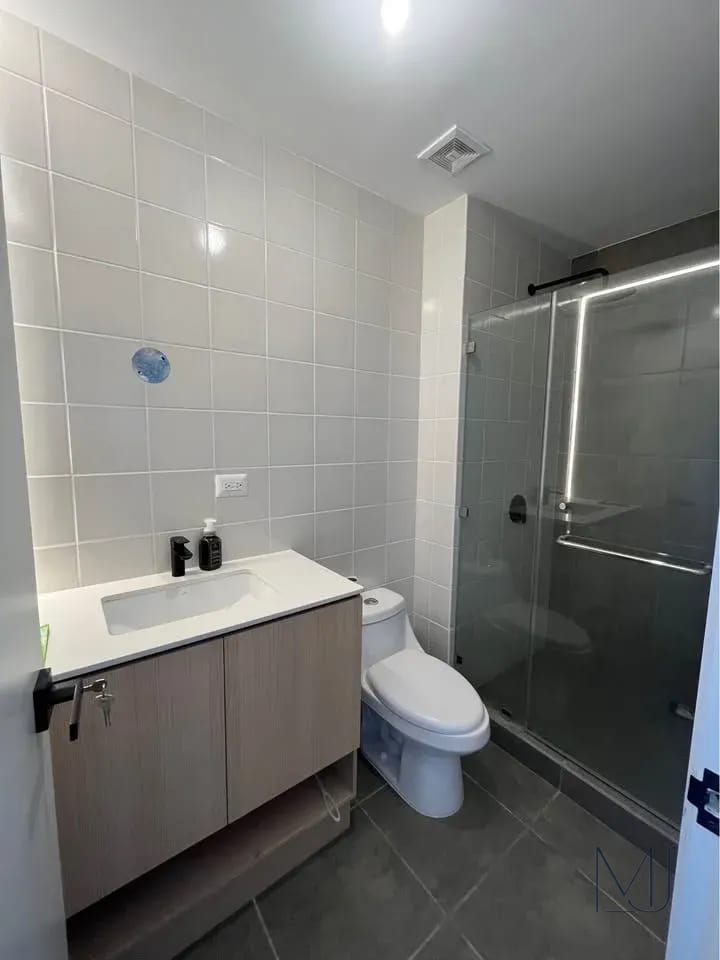 Apartamento en Alquiler | Quince Esquina | Zona 15 VH1 | Nuevo · 2 habitaciones — Apartamento en Alquiler en Quince Esquina, Zona 15, Guatemala, Ciudad — foto 9 de 10