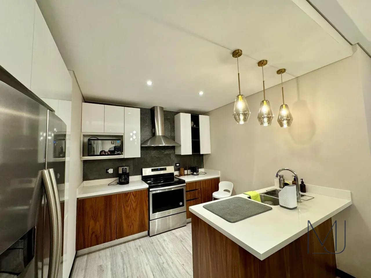 Apartamento en Alquiler | Lirios de Cayalá II | Zona 16 | Amueblado · 2 habitaciones — Apartamento en Alquiler en Lirios de Cayalá II, Zona 16, Guatemala, Ciudad — foto 5 de 12
