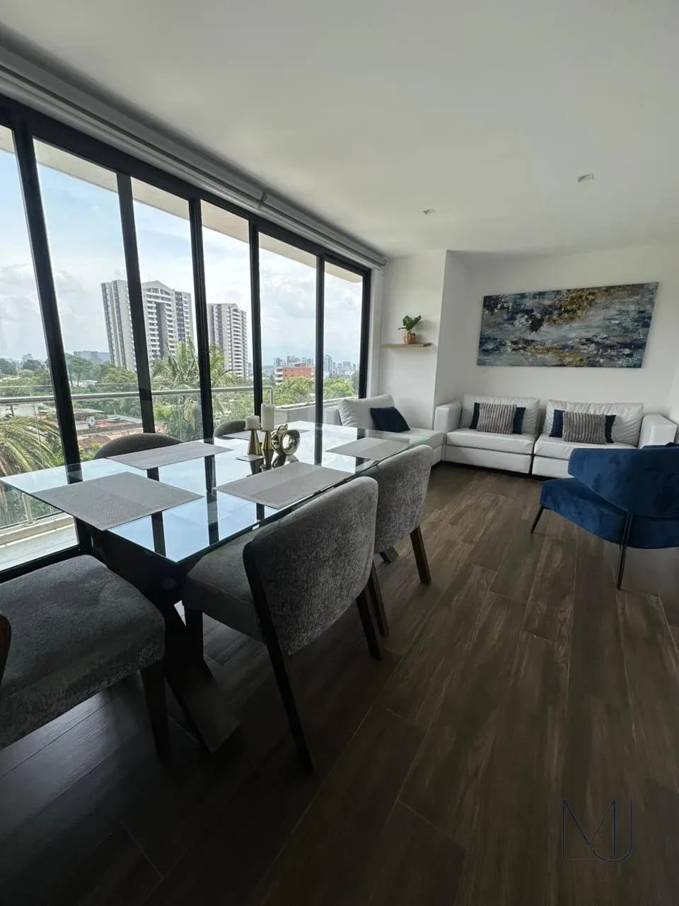 Apartamento en Alquiler | Vila Quince | Zona 15 VH2 | Amueblado · 3 habitaciones — Apartamento en Alquiler en Vila Quince, Zona 15, Guatemala, Ciudad — foto 2 de 11
