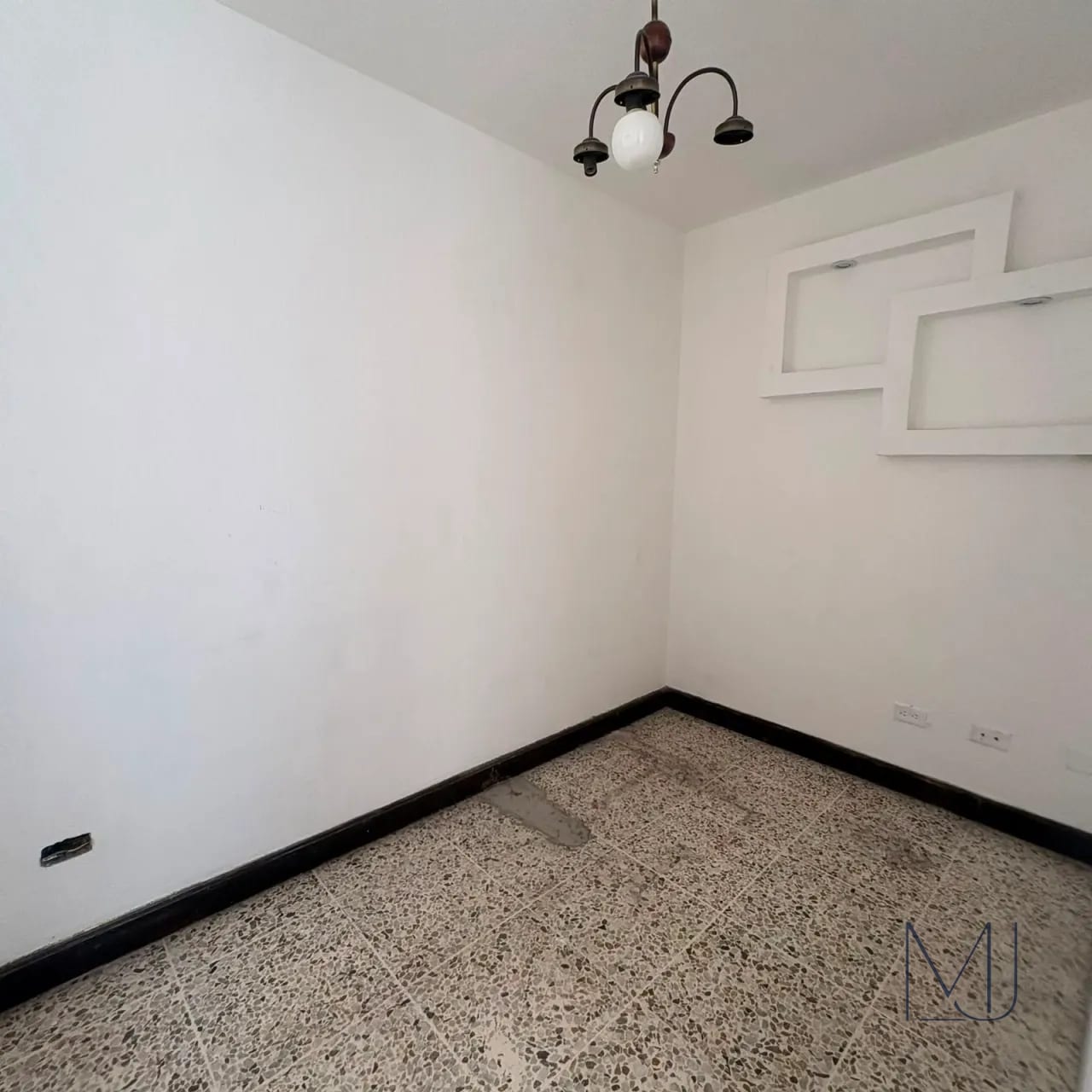 Casa para Oficinas en Alquiler | Vista Hermosa II | Zona 15 | 250 m² · 4 parqueos — Casa en Alquiler en Zona 15, Guatemala, Ciudad — foto 11 de 17