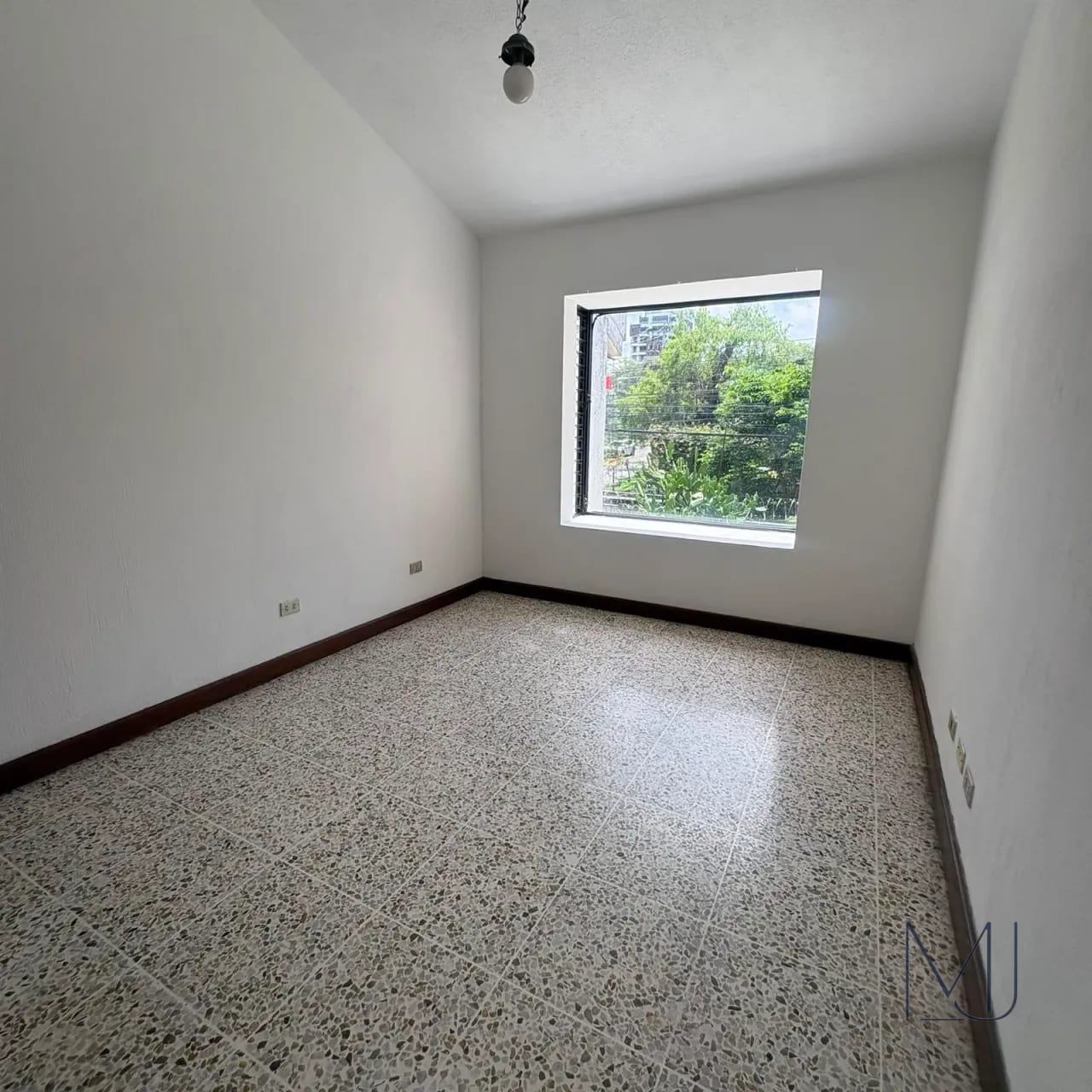 Casa para Oficinas en Alquiler | Vista Hermosa II | Zona 15 | 250 m² · 4 parqueos — Casa en Alquiler en Zona 15, Guatemala, Ciudad — foto 12 de 17