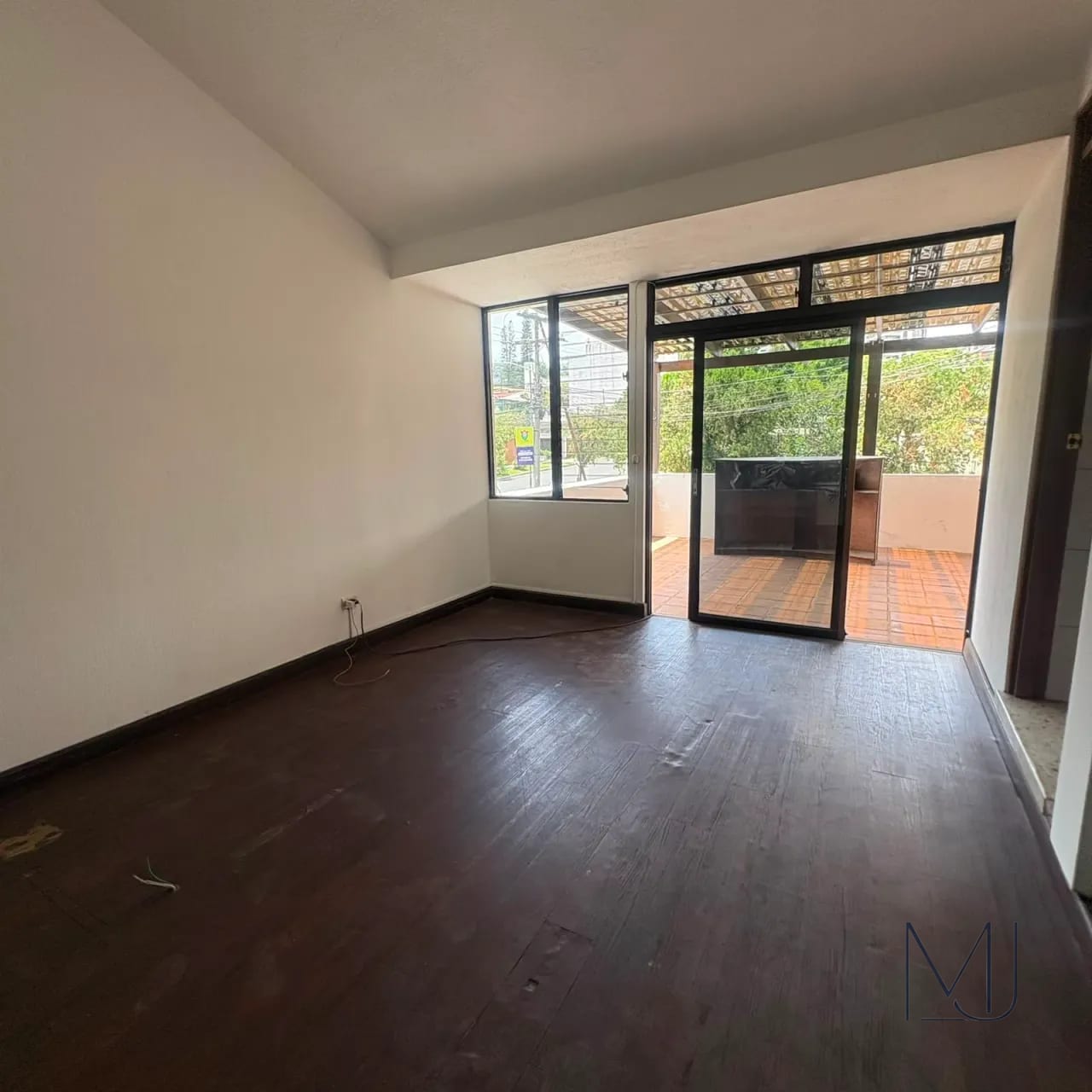 Casa para Oficinas en Alquiler | Vista Hermosa II | Zona 15 | 250 m² · 4 parqueos — Casa en Alquiler en Zona 15, Guatemala, Ciudad — foto 14 de 17