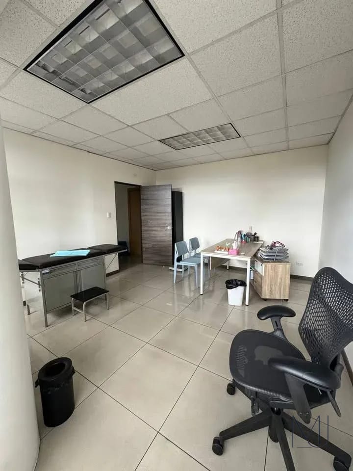 Clínica en Alquiler | Sixtino I | Zona 10 | 60 m2 · Tabicada — Clínica en Alquiler en Sixtino I, Zona 10, Guatemala, Ciudad — foto 8 de 8
