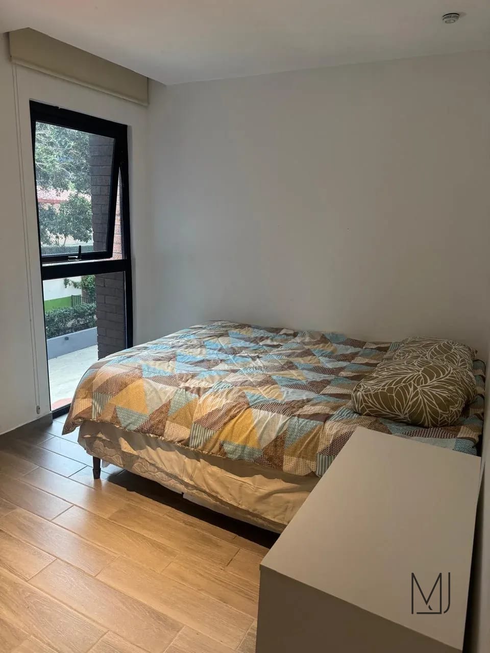 Apartamento Amueblado en Alquiler | Parque 10 | Zona 10 | 3 habitaciones · Listo para habitar — Apartamento en Alquiler en Parque 10, Zona 10, Guatemala, Ciudad — foto 3 de 11