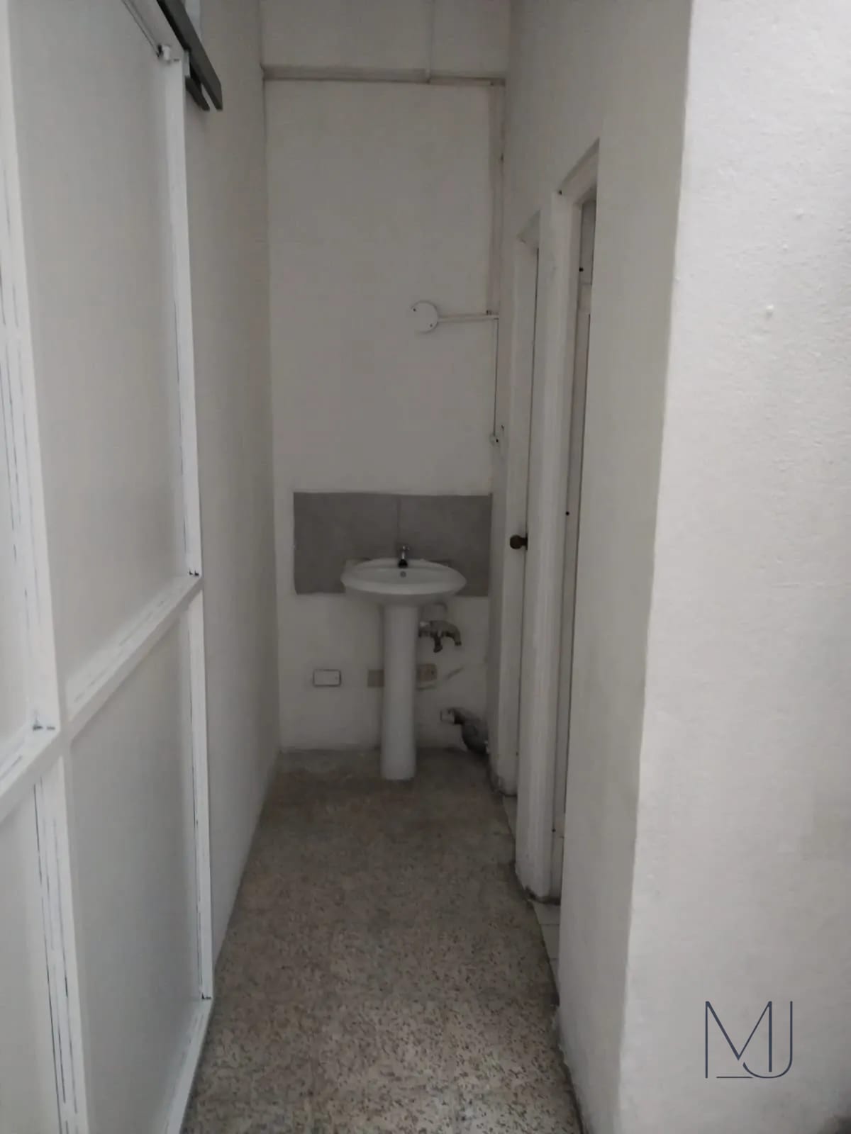 Local Comercial en Alquiler | Centro Comercial MetroSur | Zona 11 | 75 m² · 2 niveles — Local en Alquiler en Zona 11, Guatemala, Ciudad — foto 13 de 13