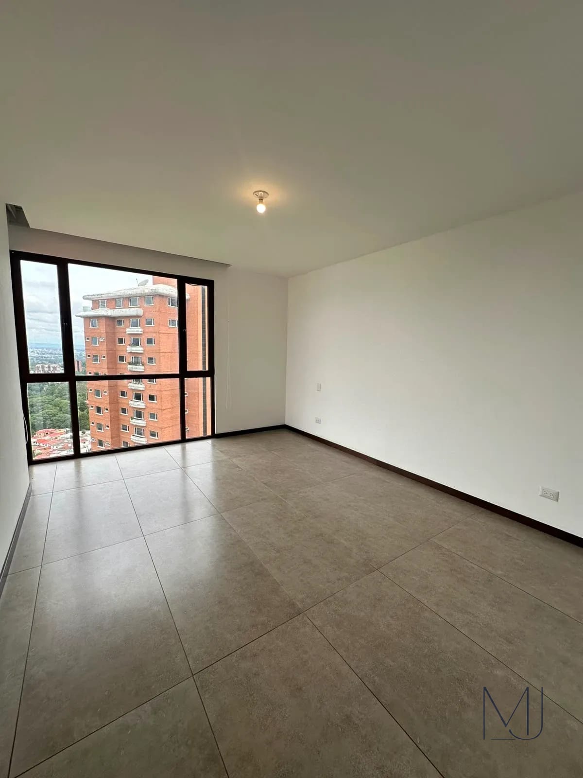Apartamento en Alquiler | Albero San Lázaro | Zona 15 | 111 m² · 2 Hab — Apartamento en Alquiler en Albero San Lazaro, Zona 15, Guatemala, Ciudad — foto 12 de 17