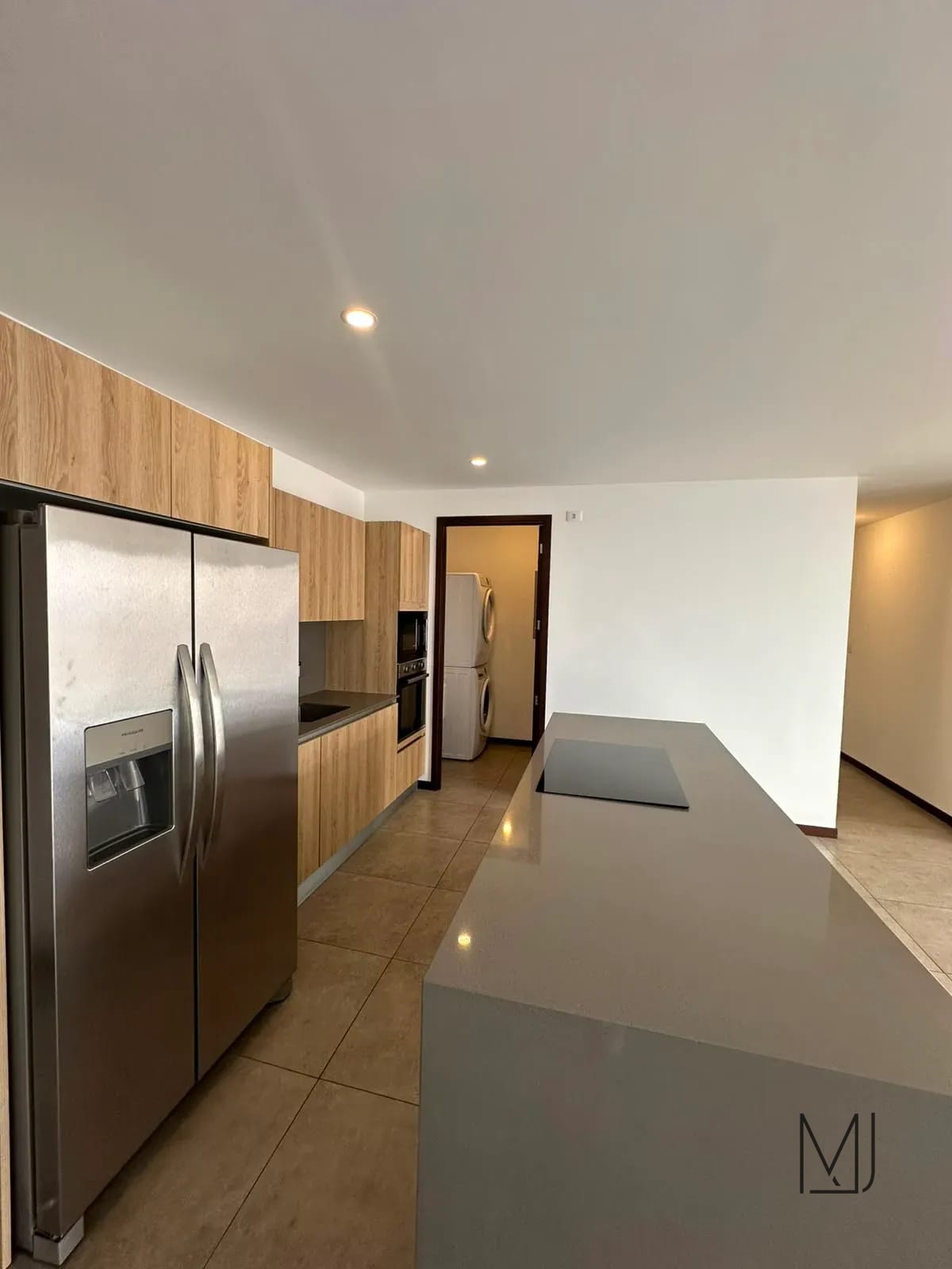 Apartamento en Alquiler | Albero San Lázaro | Zona 15 | 111 m² · 3 Hab — Apartamento en Alquiler en Albero San Lazaro, Zona 15, Guatemala, Ciudad — foto 2 de 17