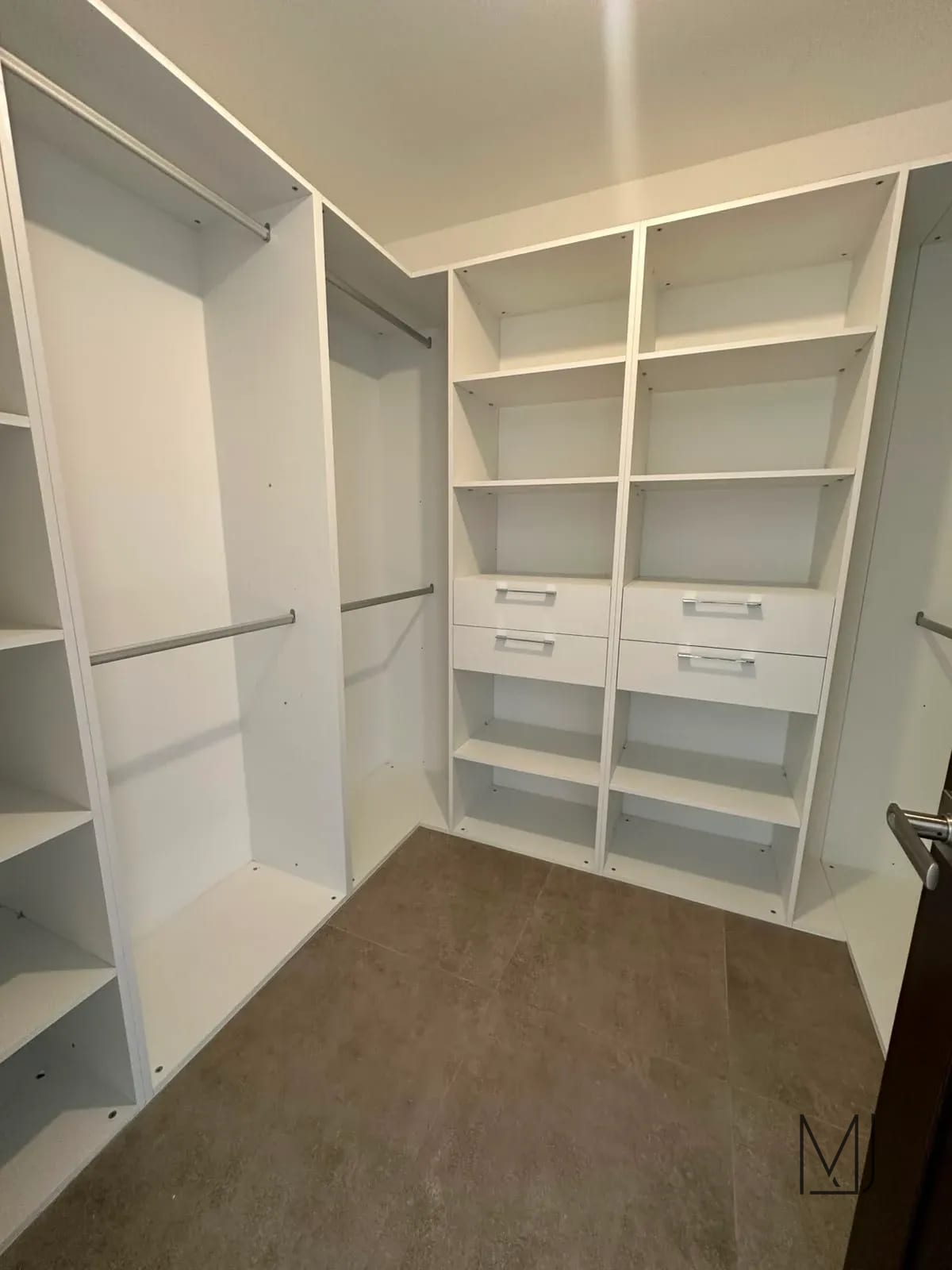 Apartamento en Alquiler | Albero San Lázaro | Zona 15 | 137 m² · 3 Hab — Apartamento en Alquiler en Albero San Lazaro, Zona 15, Guatemala, Ciudad — foto 9 de 14