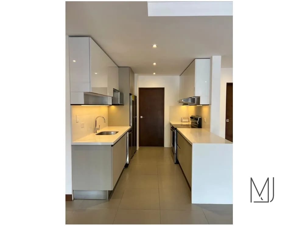 Apartamento en Alquiler | Ailé | Zona 13 | 110 m² · 2 Hab | 2 parqueos — Apartamento en Alquiler en Zona 13, Guatemala, Ciudad — foto 9 de 10
