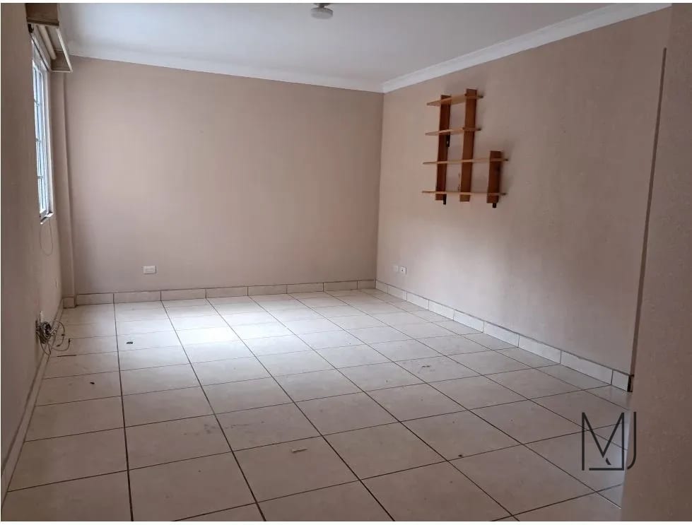 Casa en Venta | Prados de San Cristóbal | Zona 8 de Mixco | Mod Roma — Casa en Alquiler en Prados de San Cristóbal, Zona 8 Mixco, Guatemala, Ciudad — foto 7 de 10