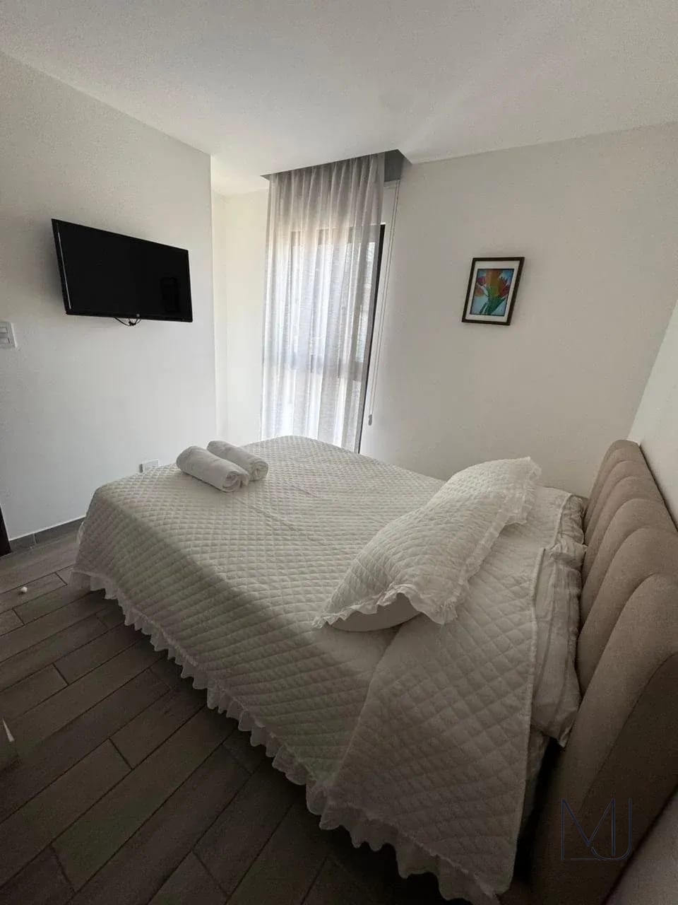 Apartamento Amueblado en Alquiler | Parque 10 | Zona 10 | 3 Habs — Apartamento en Alquiler en Parque 10, Zona 10, Guatemala, Ciudad — foto 4 de 9