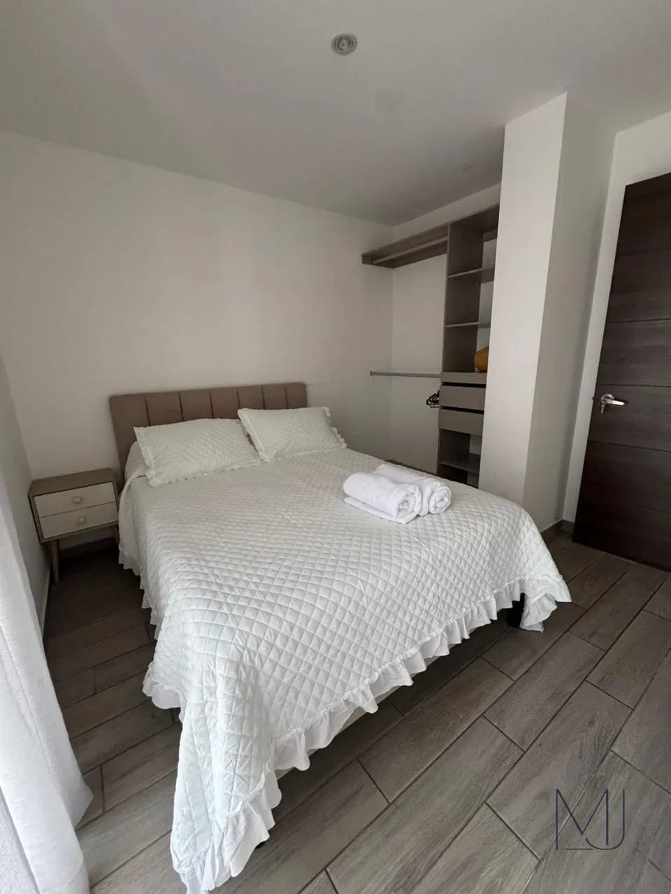 Apartamento Amueblado en Alquiler | Parque 10 | Zona 10 | 3 Habs — Apartamento en Alquiler en Parque 10, Zona 10, Guatemala, Ciudad — foto 6 de 9