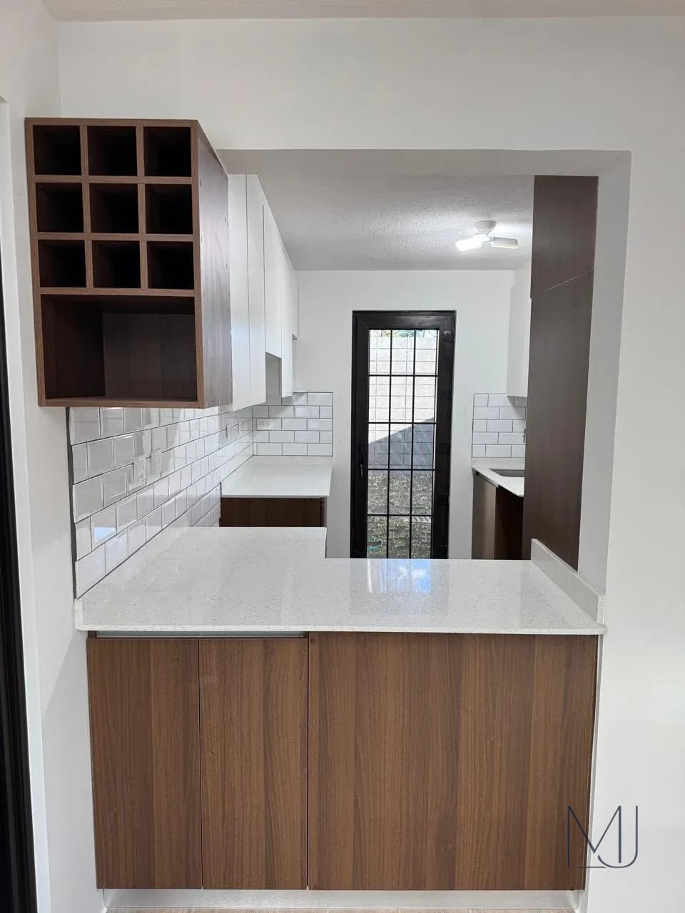 Casa en Venta / Alquiler | Mirabosques | Km 16.5 CAES | 207 m² — Casa en Venta en Carretera a El Salvador, Guatemala, Ciudad — foto 4 de 12