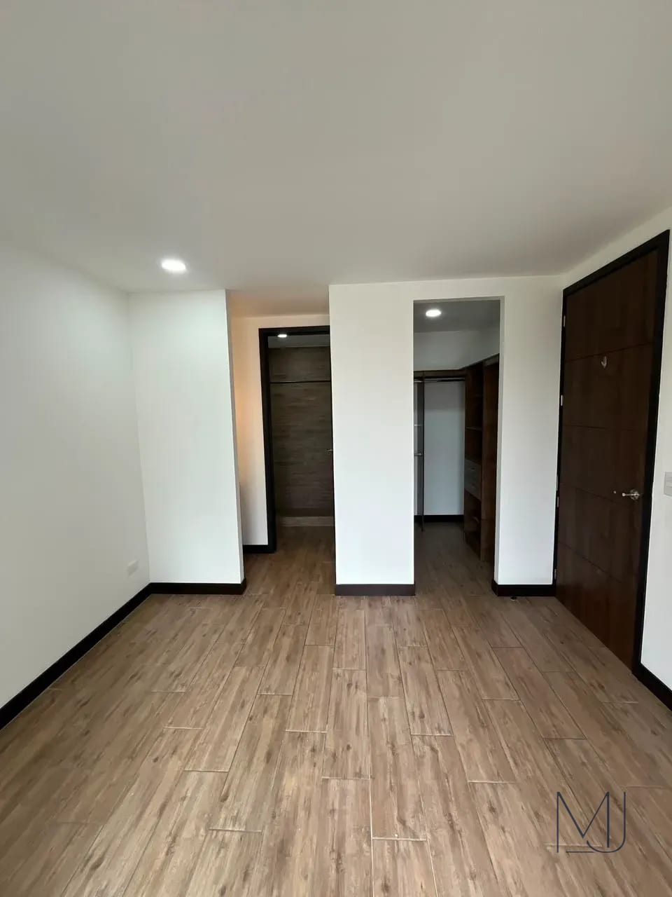 Apartamento en Renta | Marqués de Oakland | Zona 10 | 3 habitaciones — Apartamento en Alquiler en Marques de Oakland, Zona 10, Guatemala, Ciudad — foto 11 de 15