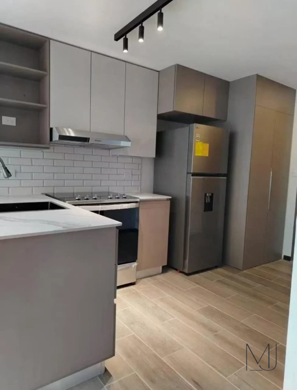 Apartamento en Alquiler | Biko | Zona 10 | 1 Habitación | Nuevo — Apartamento en Alquiler en Biko, Zona 10, Guatemala, Ciudad — foto 4 de 9