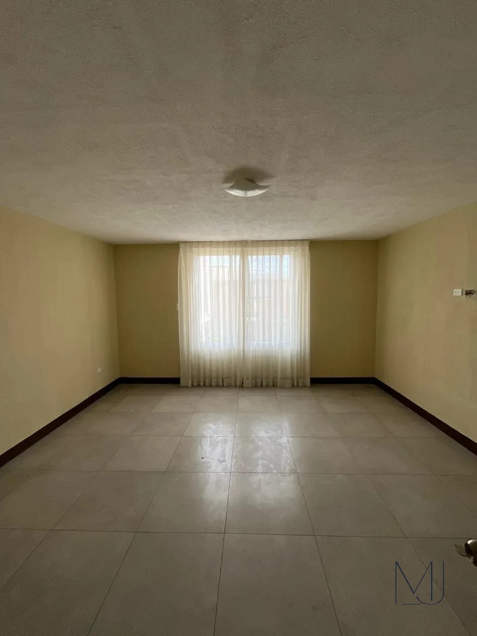 Casa en Renta | Residencial La Villa | Zona 14 | 3 habitaciones — Casa en Alquiler en La Villa, Zona 14, Guatemala, Ciudad — foto 8 de 16