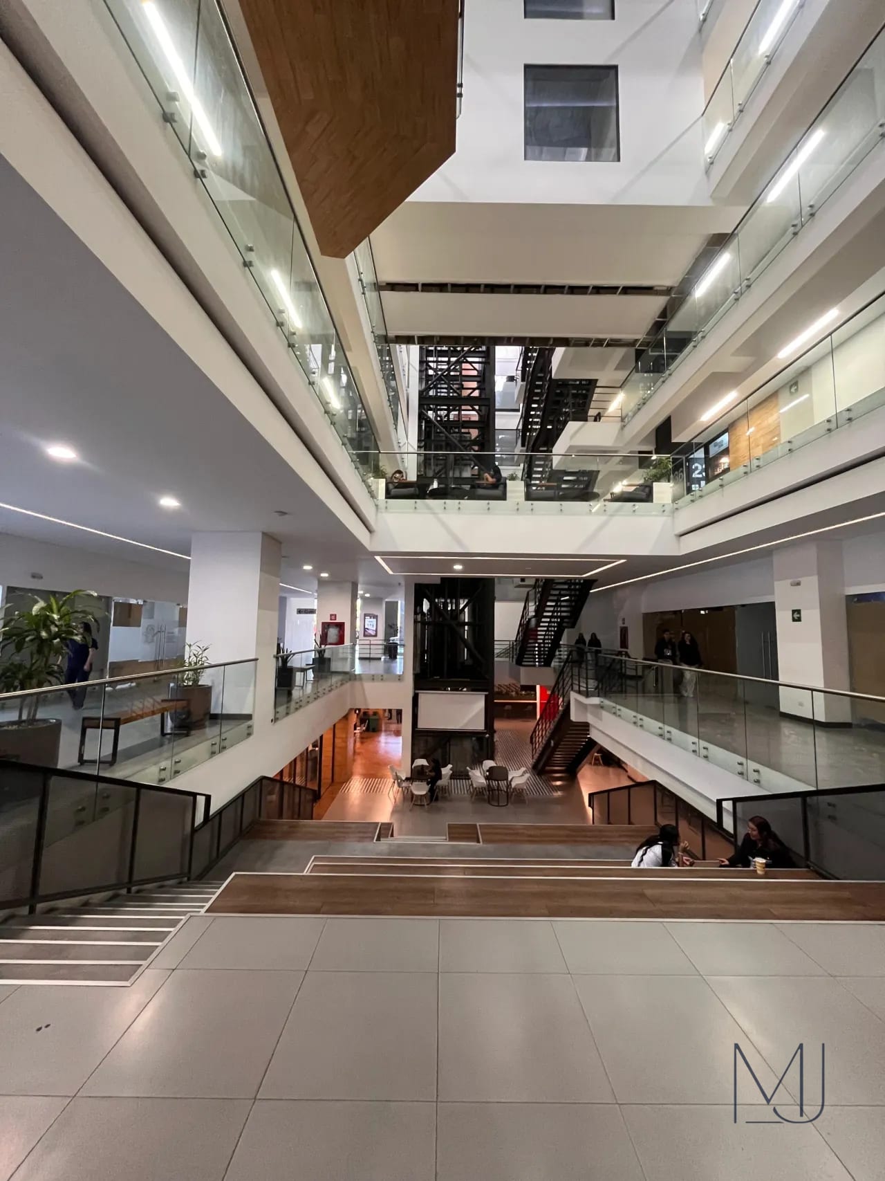 Local Comercial en Alquiler | Ascend | Zona 9 | 232 m² · — Local en Alquiler en Ascend, Zona 9, Guatemala, Ciudad — foto 17 de 17