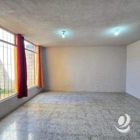 Casa en Venta Pinares de San Cristóbal Zona 8 de Mixco — Casa en Venta en Zona 8 Mixco, Guatemala, Ciudad — foto 9 de 17