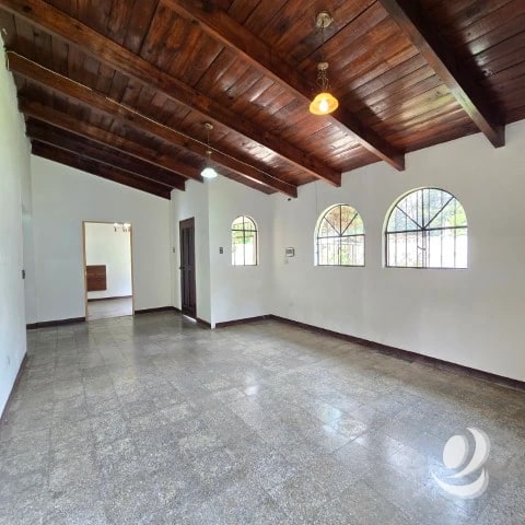 OFICINA EN RENTA, SAN LUCAS SACATEPÉQUEZ — Oficina en Alquiler en San Lucas Sacatepéquez, Sacatepéquez — foto 5 de 12