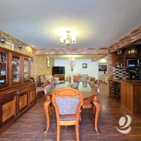 Casa en Venta Bulevar San Cristóbal adentro de Garita — Casa en Venta en Zona 8 Mixco, Guatemala, Ciudad — foto 7 de 17
